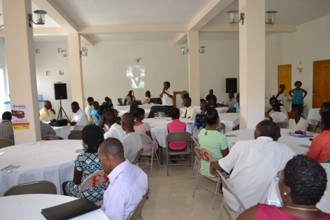 Session de lancement de la stratégie pour l'amélioration des conditions d´assainissement en milieu rural